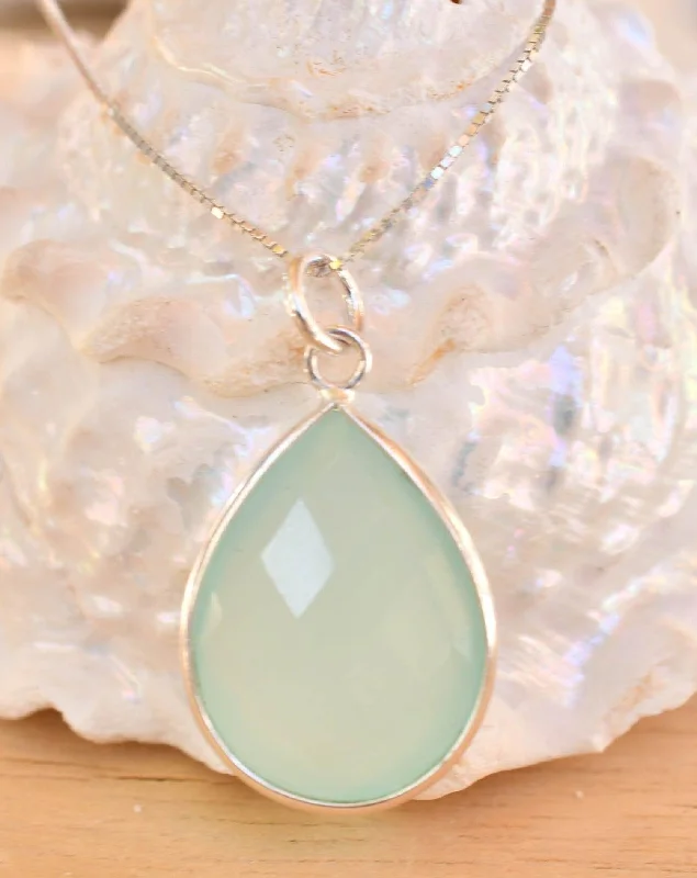 Ladies vintage-inspired necklaces-Suy Gemstone Necklace ~ Aqua Chalcedony ~ Sterling Silver 925~MN012