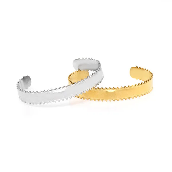 Ladies textured bracelets-Snowbird Bangle