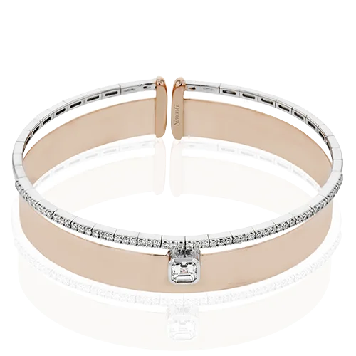 Ladies stacked bracelets-Bangle in 18k Gold with Diamonds LB2401