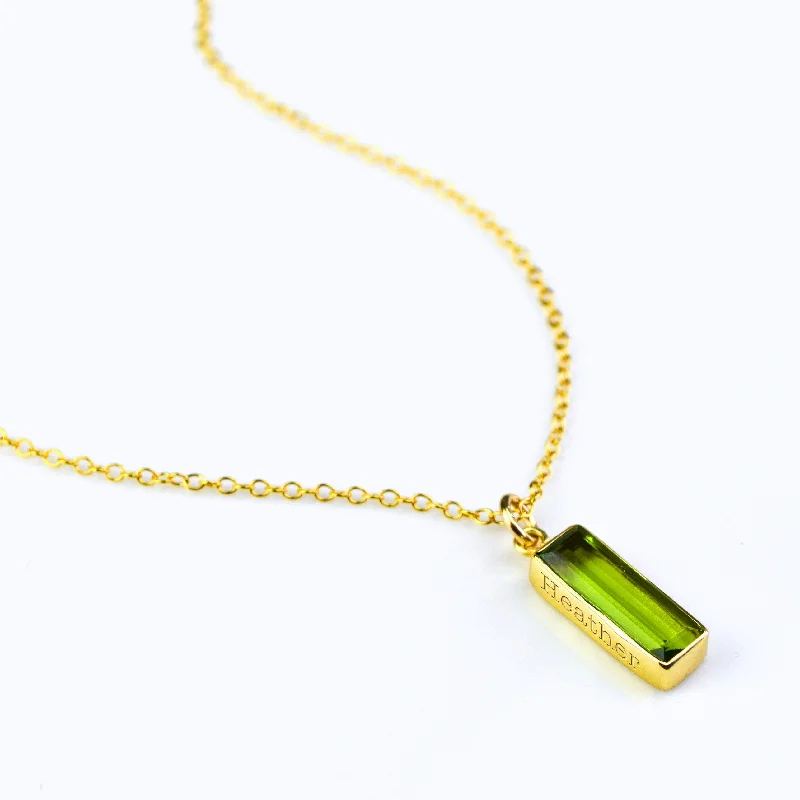 Ladies crystal chain necklaces-Peridot Vertical Bar Necklace : August Birthstone : Adira Series