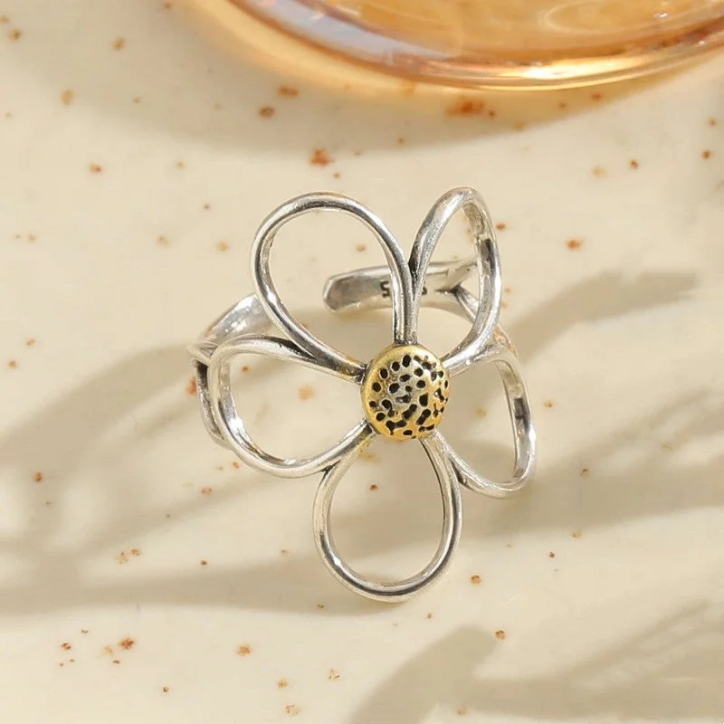 Two-Tone Flower Ring