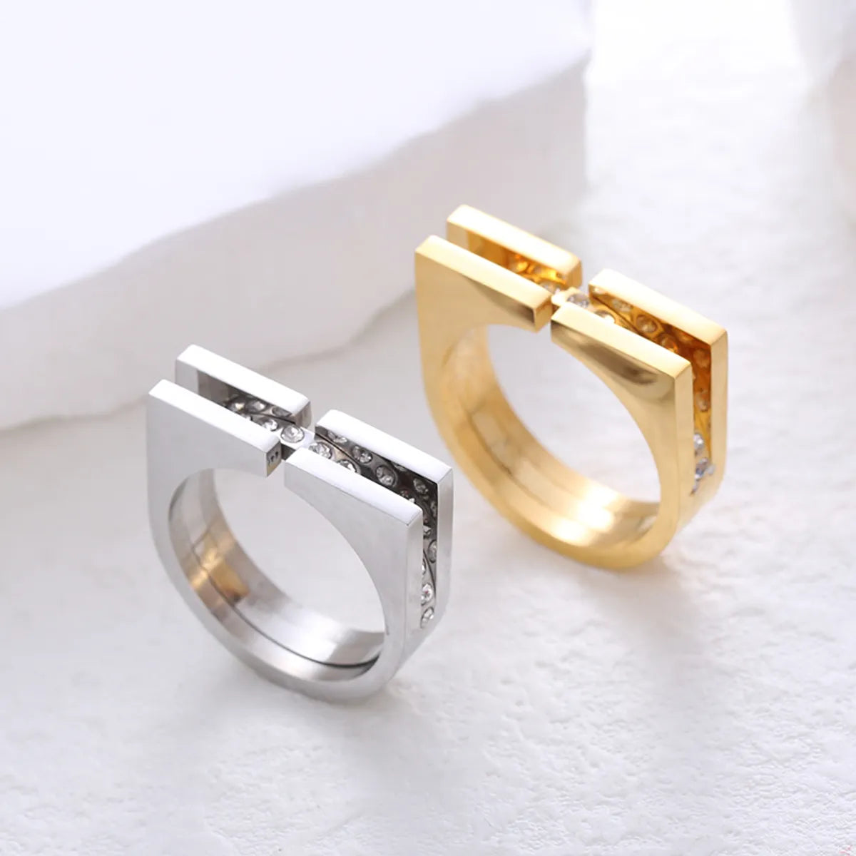 Ladies emerald rings-Simple Style Commute Solid Color Stainless Steel Plating Inlay Rhinestones 24k Gold Plated Rings