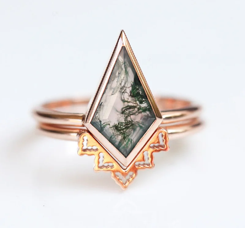 Ladies stackable rings-Lydia Kite Moss Agate Ring Set